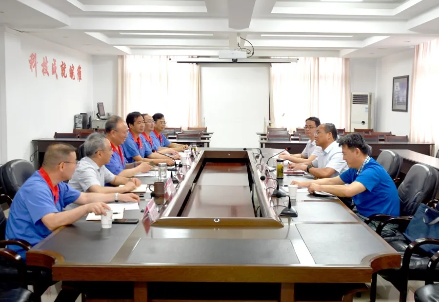 无码人妻视频又大又粗欧美